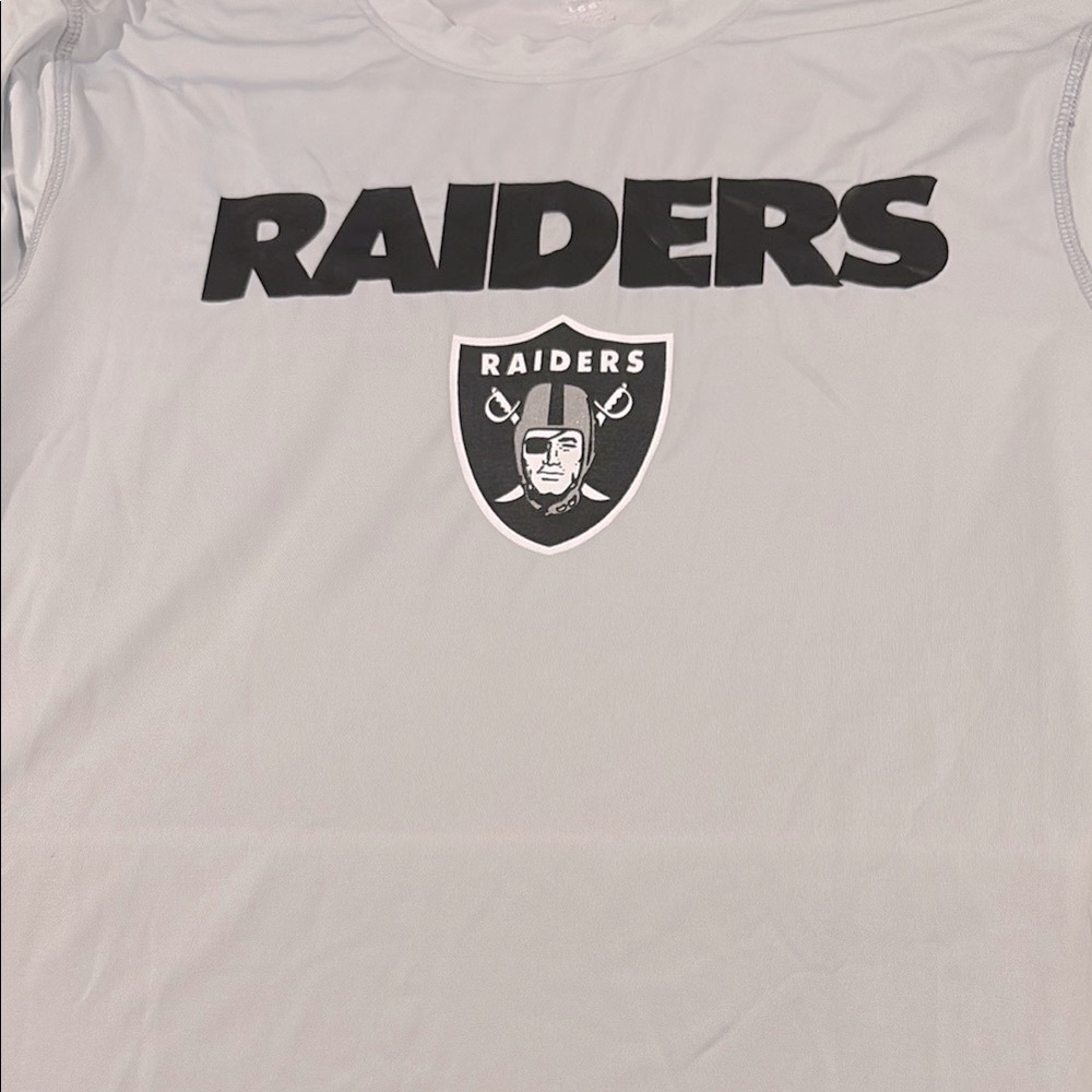 NWT [Outerstuff] Las Vegas Raiders NFL Performance Gray T-Shirt Men’s Sz Large - Picture 5 of 8
